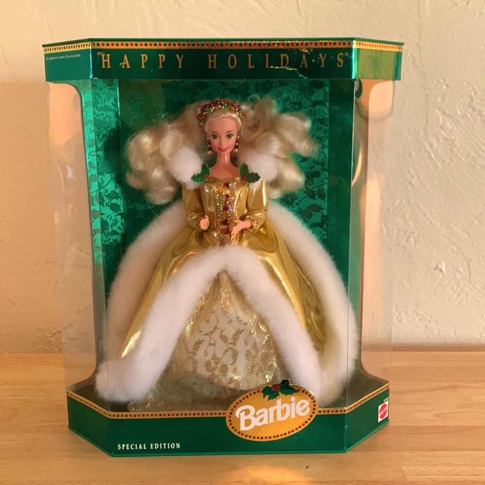 Happy Holidays 1994 Barbie Doll. New in Box.